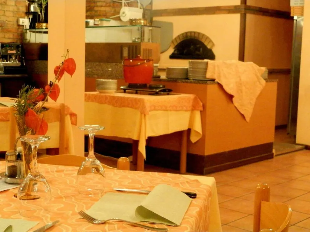 Hostal Ostello Il Gruccione Vigoleno