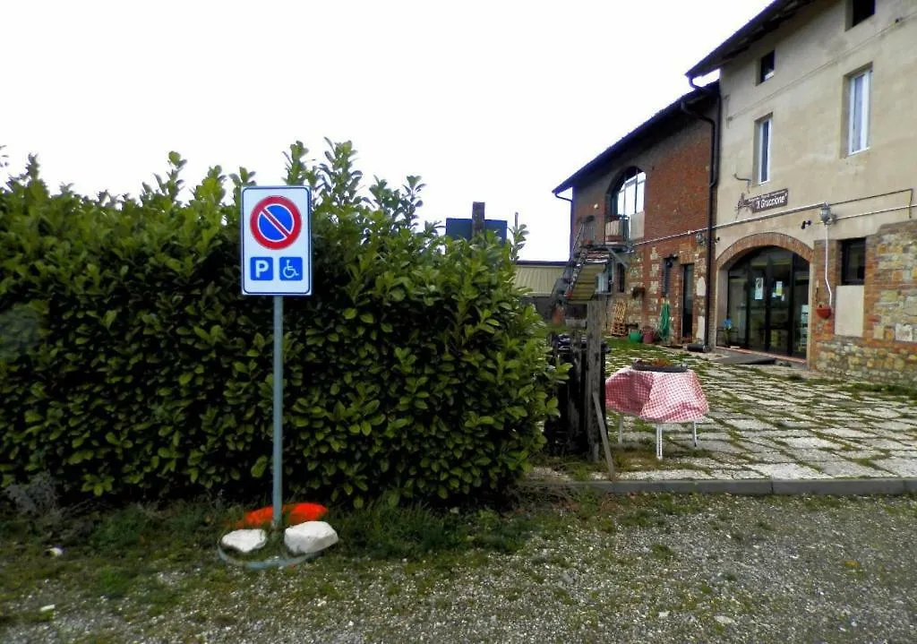 Ostello Il Gruccione Vigoleno Hostal