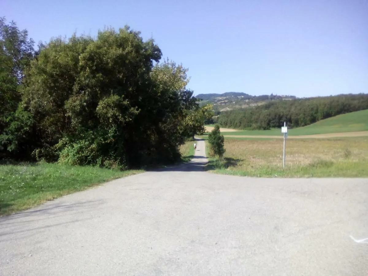 Hostal Ostello Il Gruccione Vigoleno